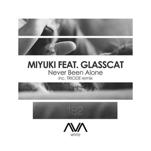 Обложка для Miyuki feat. Glasscat - Never Been Alone