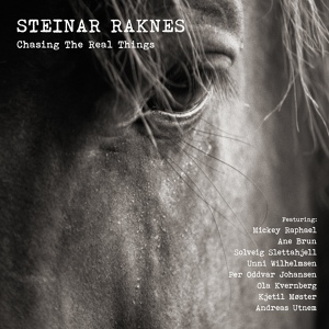 Обложка для Steinar Raknes feat. Mickey Raphael - Maggie´s Farm