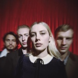 Обложка для Wolf Alice - Safe From Heartbreak (if you never fall in love)