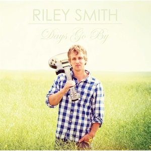 Обложка для Riley Smith - Days Go By (Acoustic Version)