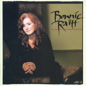 Обложка для Bonnie Raitt - Love Sneakin' Up On You