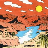 Обложка для Altin Gün - Goca Dünya
