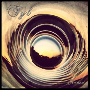 Обложка для Tyl - The Voices