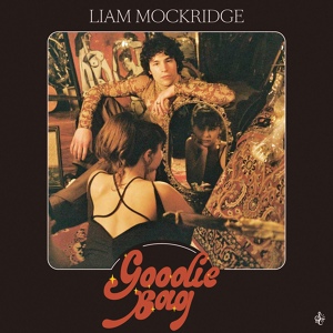 Обложка для Liam Mockridge feat. Glimlip - Get Comfortable